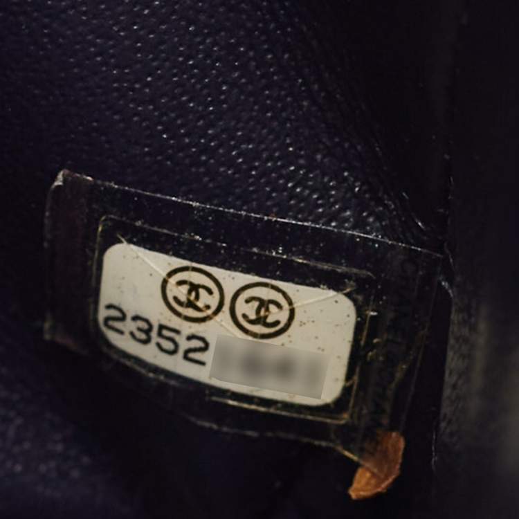 Pre Owned Chanel Green Chevron Leather Classic 226 Reissue 2.55 Flap Bag