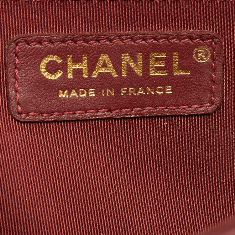 Pre Owned Chanel Burgundy Quilted Leather Medium Boy Flap Bag