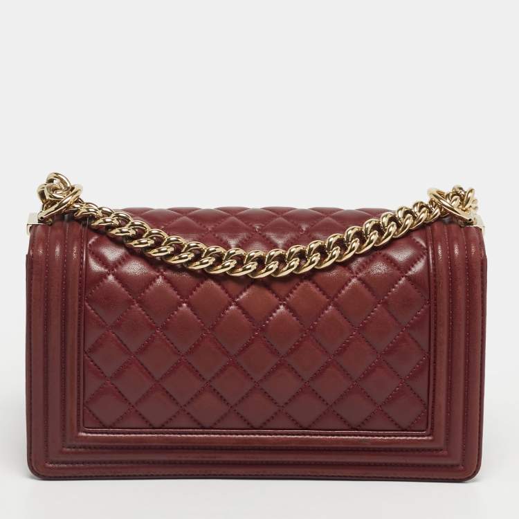 Pre Owned Chanel Burgundy Quilted Leather Medium Boy Flap Bag