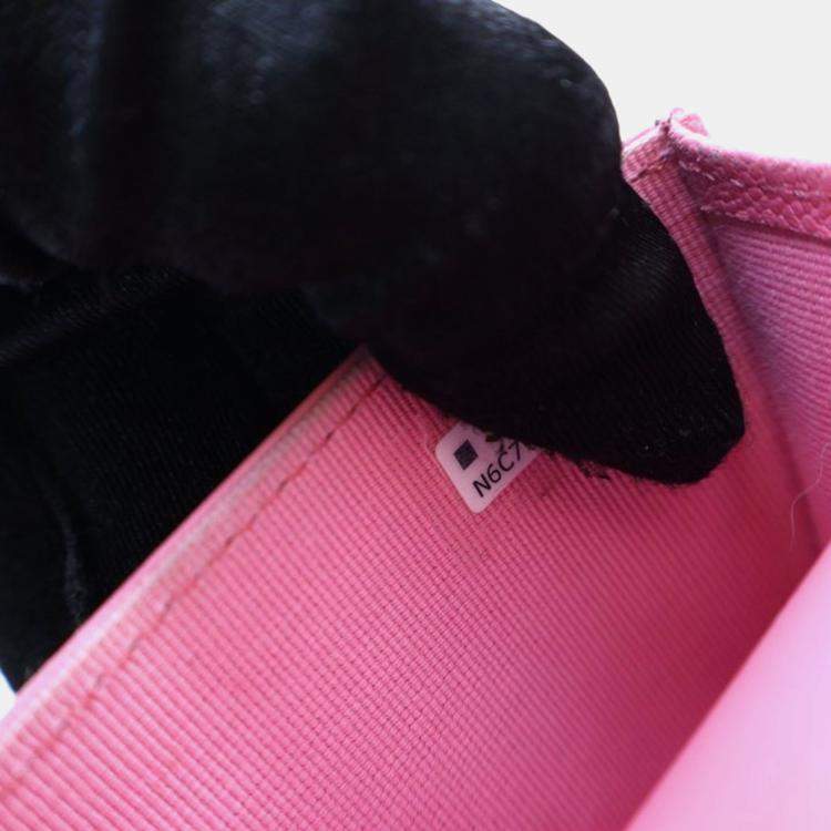 Pre Owned Chanel Mini Pink Caviar Boy Belt Bag