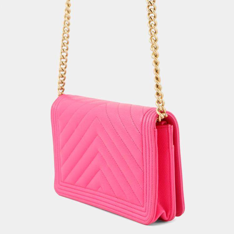 Pre Owned Chanel Chain Wallet Boy Chevron Coco Mark V Stitch