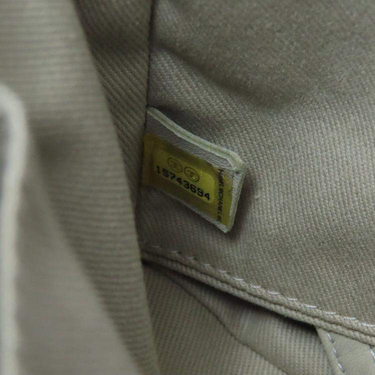 Pre Owned Chanel Matelasse Black Leather Tote