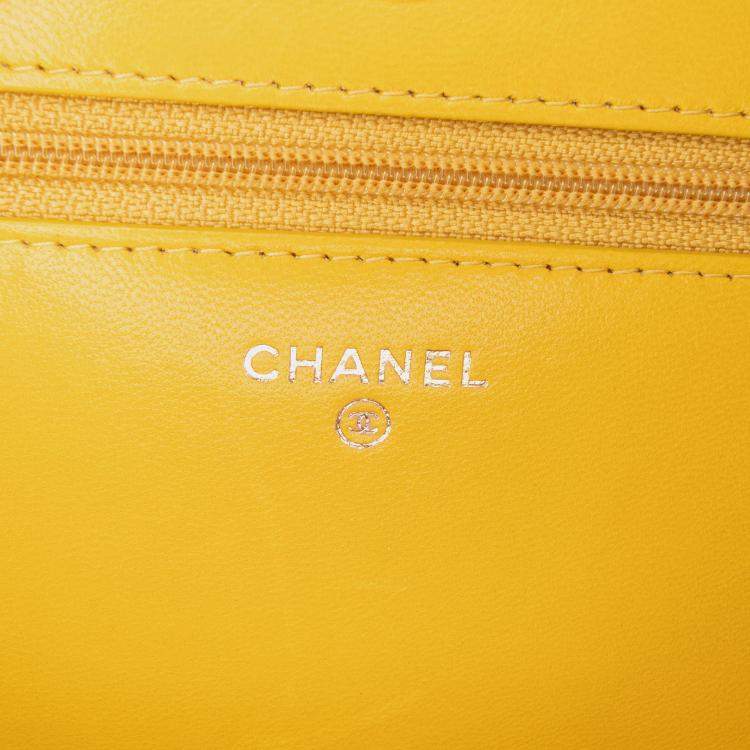 Pre Owned Chanel Yellow Quilted Lambskin Boy Wallet On Chain