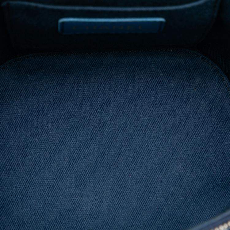 Pre Owned Chanel CC Quilted Denim Trip Vanity Case with Chain