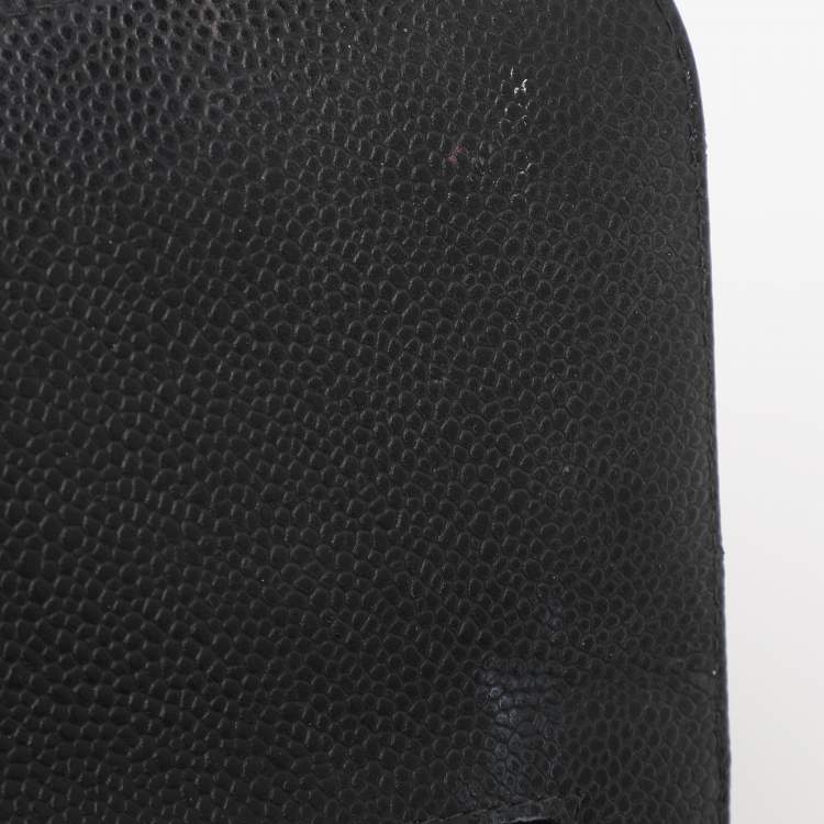 مملوكة مسبقًا حقيبة شانيل جامبو كلاسيك جلد كافيار أسود مبطن بقلاب مزدوج