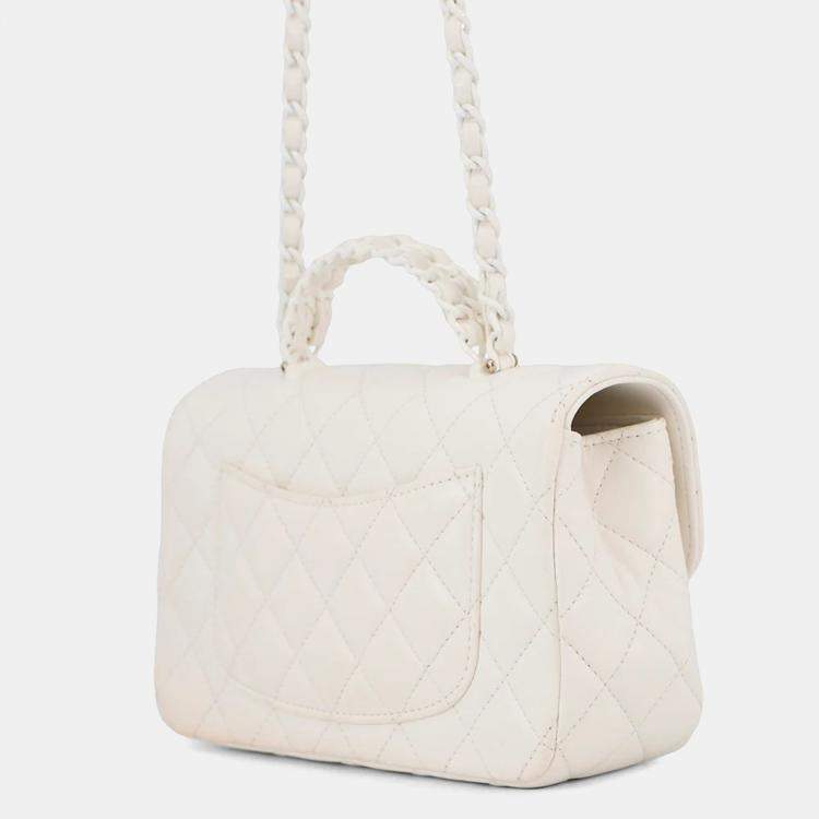 مملوكة مسبقًا Chanel Matelasse Top Handle Bag White Lambskin Size 20