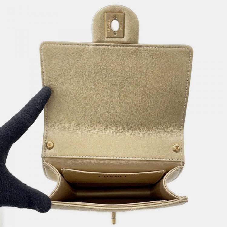 Pre Owned Chanel Matelasse Clear Pearl Shoulder Bag Gold Goatskin Leather