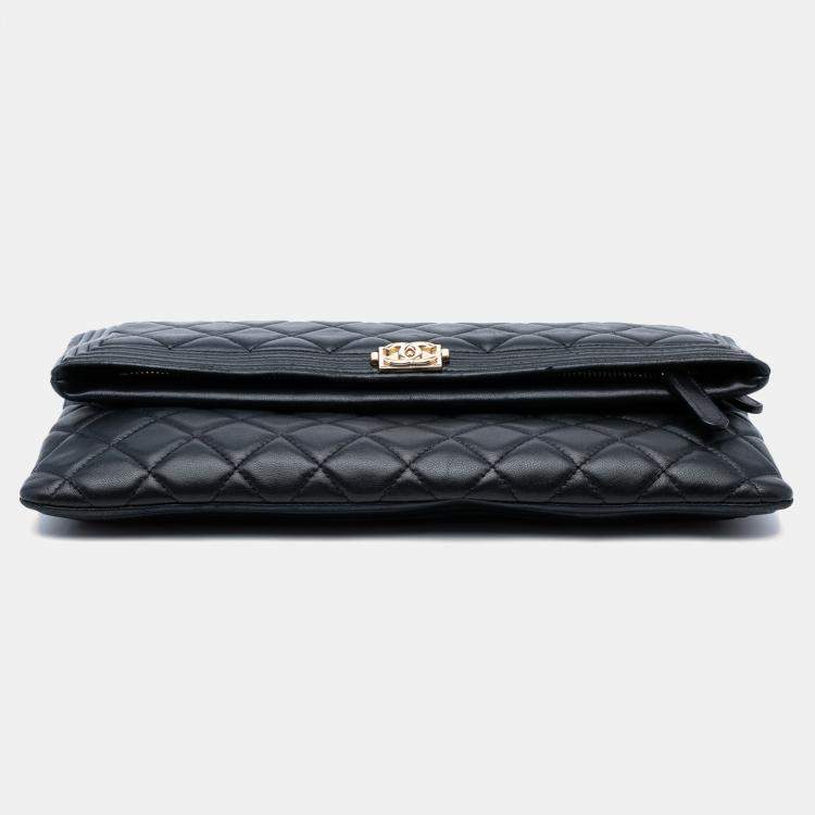 Pre Owned Chanel Black Quilted Lambskin Boy Foldover Clutch