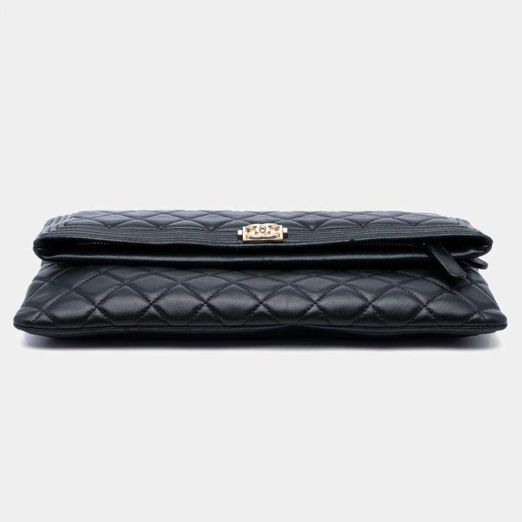 Pre Owned Chanel Black Quilted Lambskin Boy Foldover Clutch