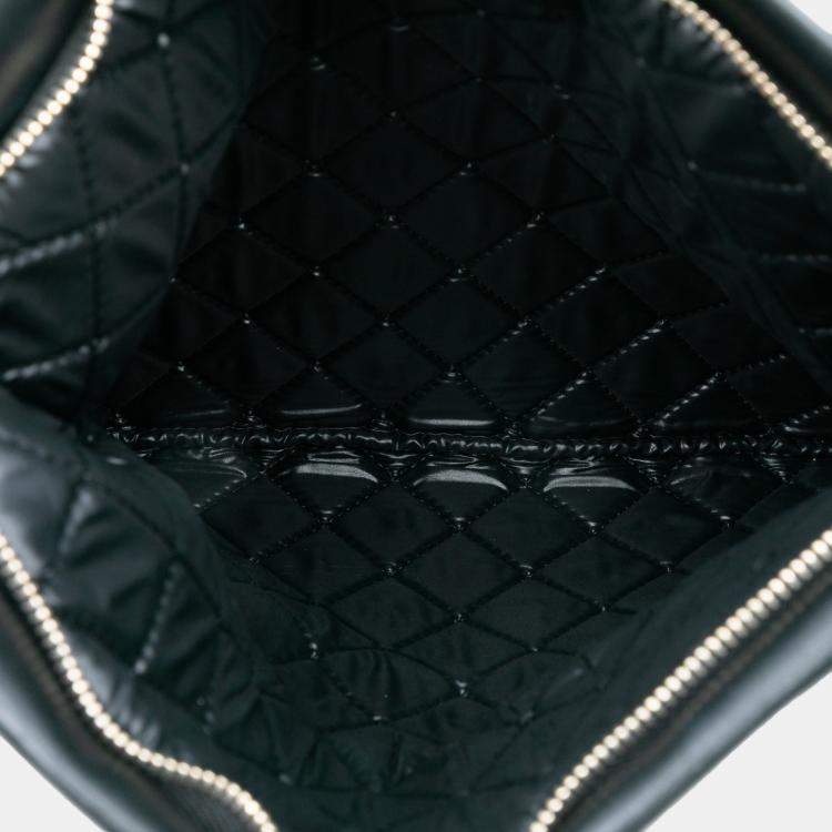 Pre Owned Chanel Black Quilted Lambskin Boy Foldover Clutch