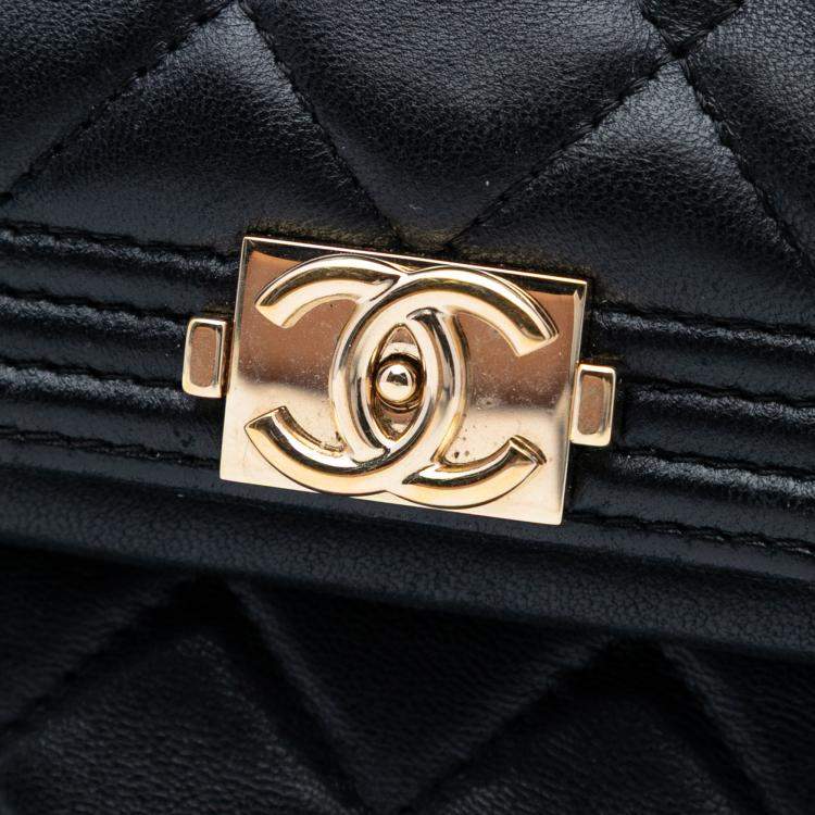 Pre Owned Chanel Black Quilted Lambskin Boy Foldover Clutch