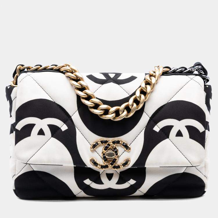 Pre Owned Chanel Black/White Medium Printed Silk 19 Flap