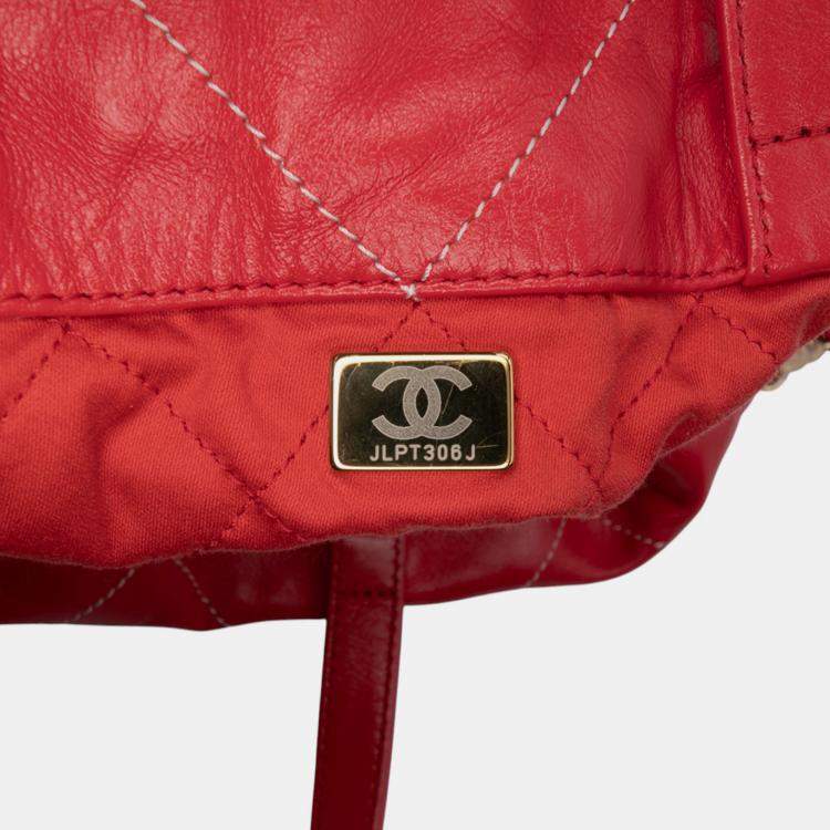 Pre Owned Chanel Red Large Shiny Quilted Calfskin 22 Backpack