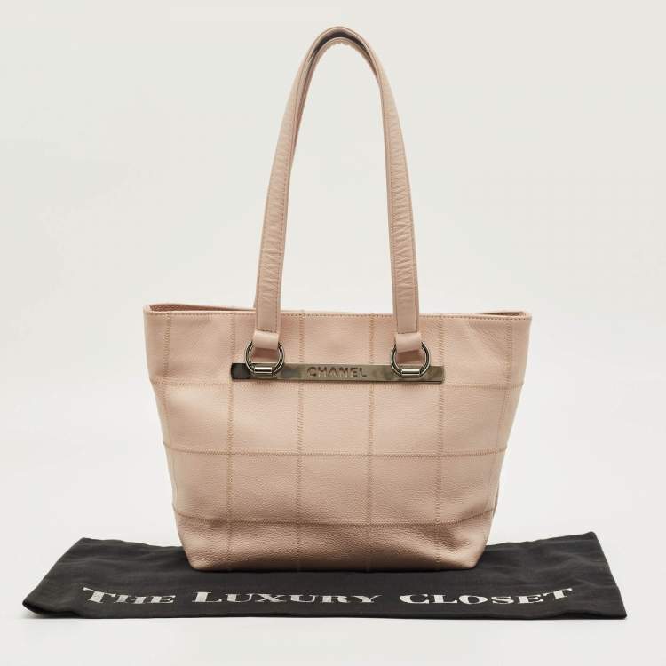 Pre Owned Chanel Beige Square Quilted Leather LAX Tote