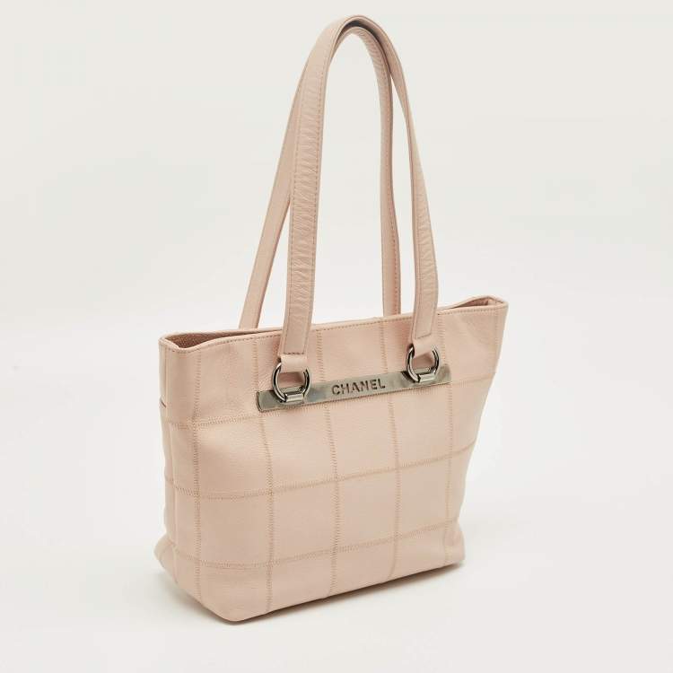 Pre Owned Chanel Beige Square Quilted Leather LAX Tote