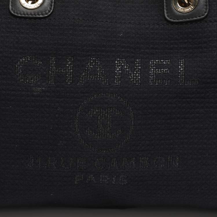 Pre Owned Chanel Indigo Canvas and Leather Small Deauville Shopper Tote