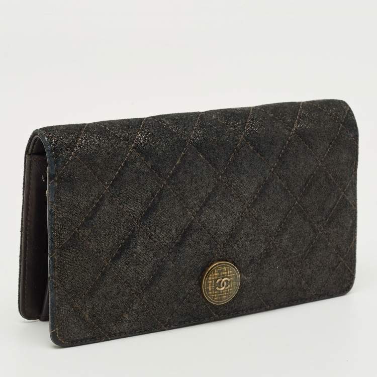 Pre Owned Chanel Black/Gold Quilted Suede Paris Edinburgh Long Wallet