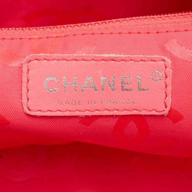 Pre Owned Chanel White/Black Quilted Leather Cambon Ligne Bowler Bag