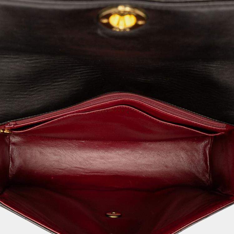 Pre Owned Chanel Black Vertical Quilt Lambskin Flap