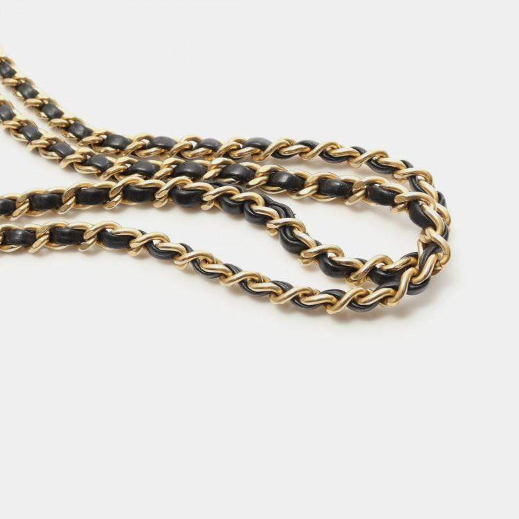 Pre Owned Chanel Rock the Corner Black Chevron Calfskin Flap Bag 