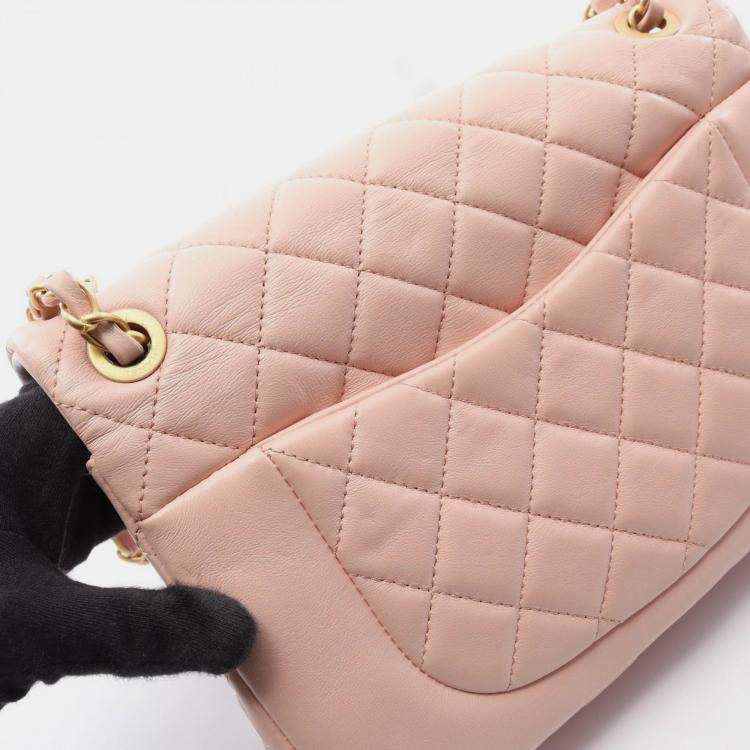 Pre Owned Chanel CC Turnlock Pink Quilted Leather Shoulder Bag