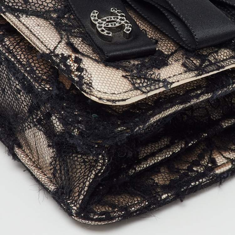 Pre Owned Chanel Black/Beige Lace and Satin CC Bow Clutch