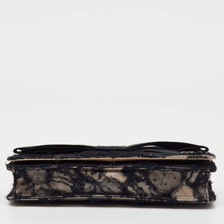Pre Owned Chanel Black/Beige Lace and Satin CC Bow Clutch