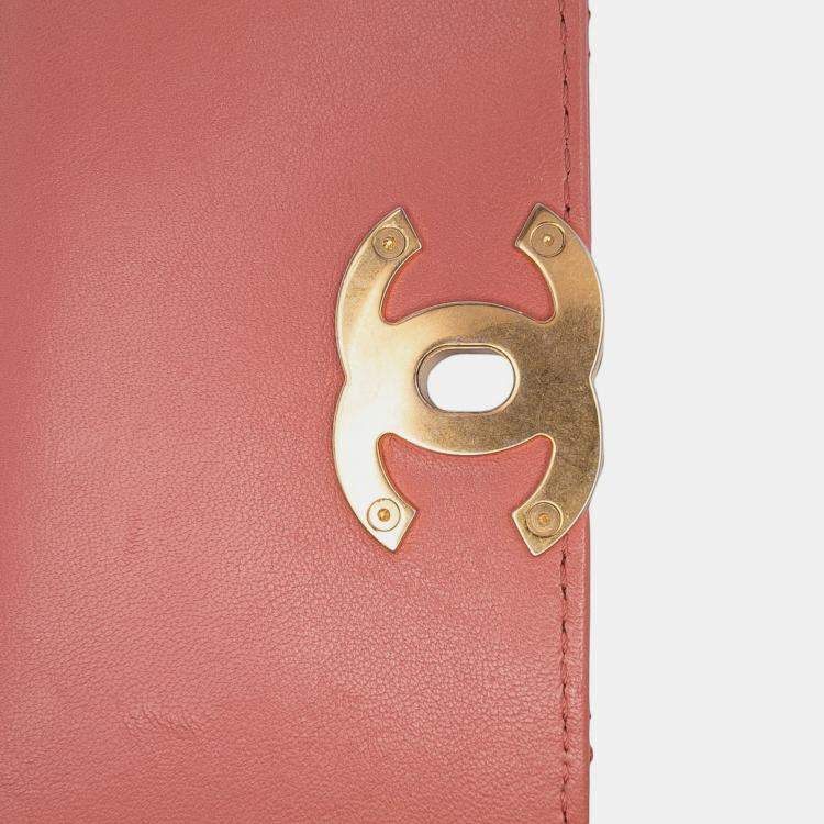 Pre Owned Quilted Chain Infinity Lambskin Leather Top Handle Bag