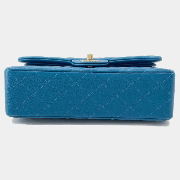 Pre Owned Chanel Matelasse Double Flap Chain shoulder Blue Caviar Leather Size 23