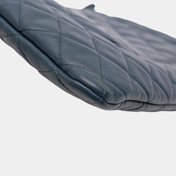 Pre Owned Chanel Quilted O Case Large Lambskin Leather Clutch