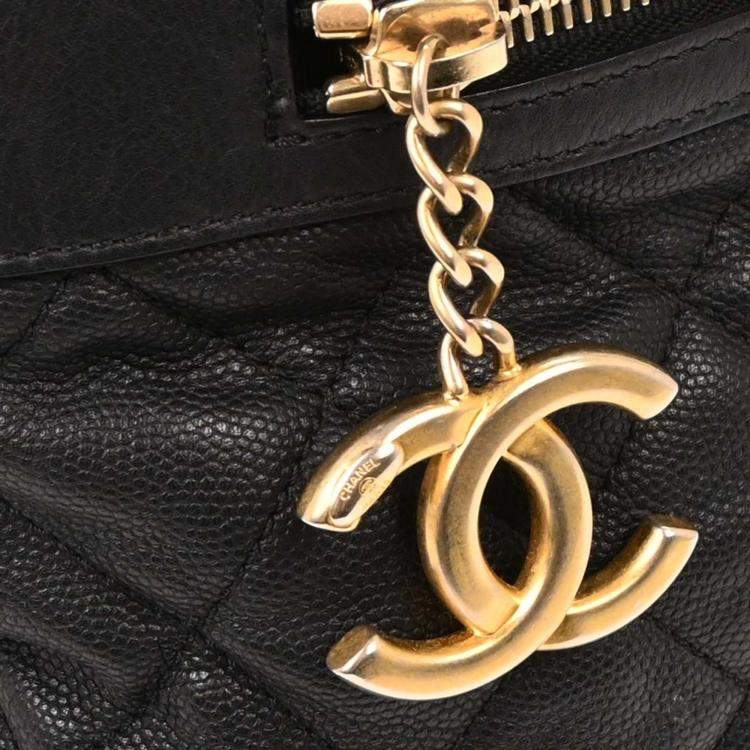 Pre Owned Chanel Black Calfskin Hobo Handbag