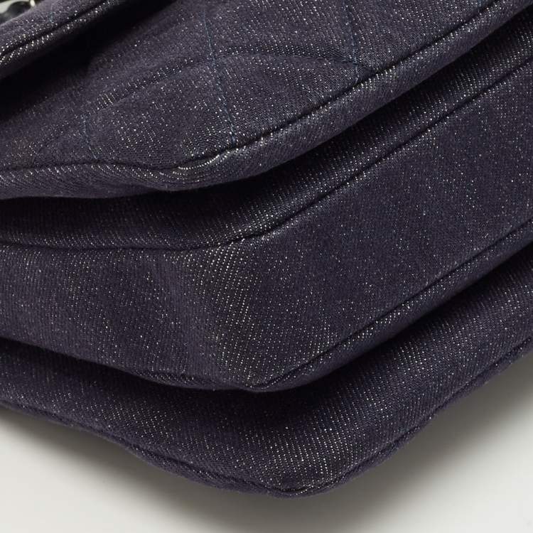 Pre Owned Chanel Navy Blue Quilted Denim Small Trendy CC Top Handle Bag