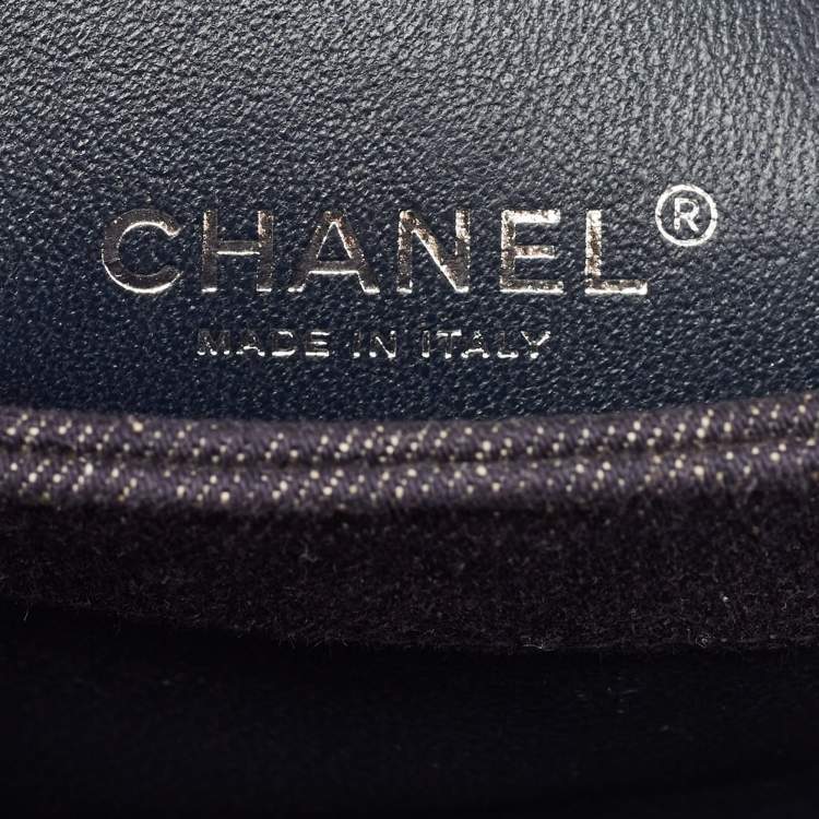 Pre Owned Chanel Navy Blue Quilted Denim Small Trendy CC Top Handle Bag
