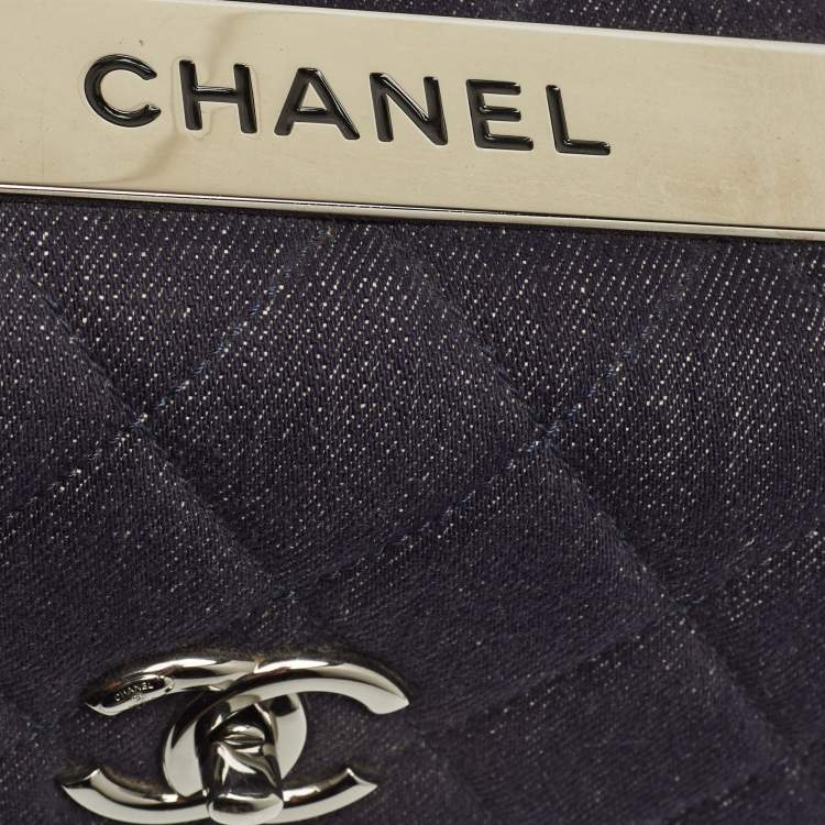 Pre Owned Chanel Navy Blue Quilted Denim Small Trendy CC Top Handle Bag