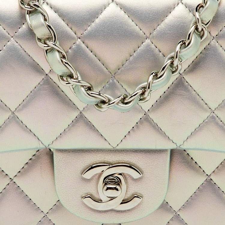 Pre Owned Chanel Silver Quilted Leather Mini Square Classic Single Flap Bag