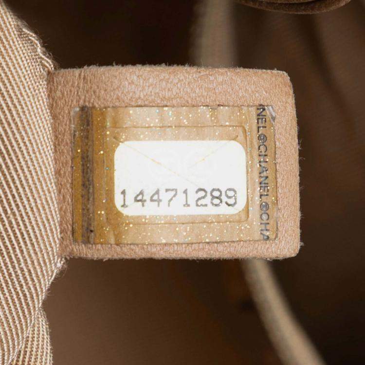 Pre Owned Chanel White CC Quilted Caviar Expandable Tote