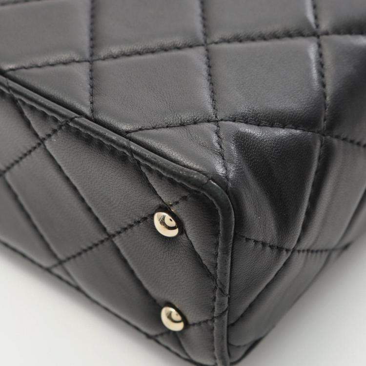 Pre Owned Chanel Matelasse Small Box Shoulder Bag In Lambskin Leather Black