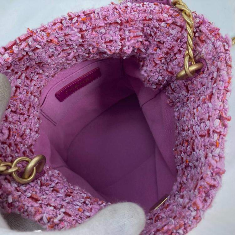 Pre Owned Chanel Cc Coco Mark Chain Bucket-Shaped Pochette Handbag Tweed Pink