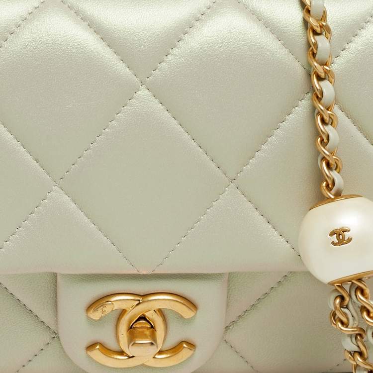 Pre Owned Chanel Green Iridescent Quilted Leather Mini Double Pearl Flap Bag