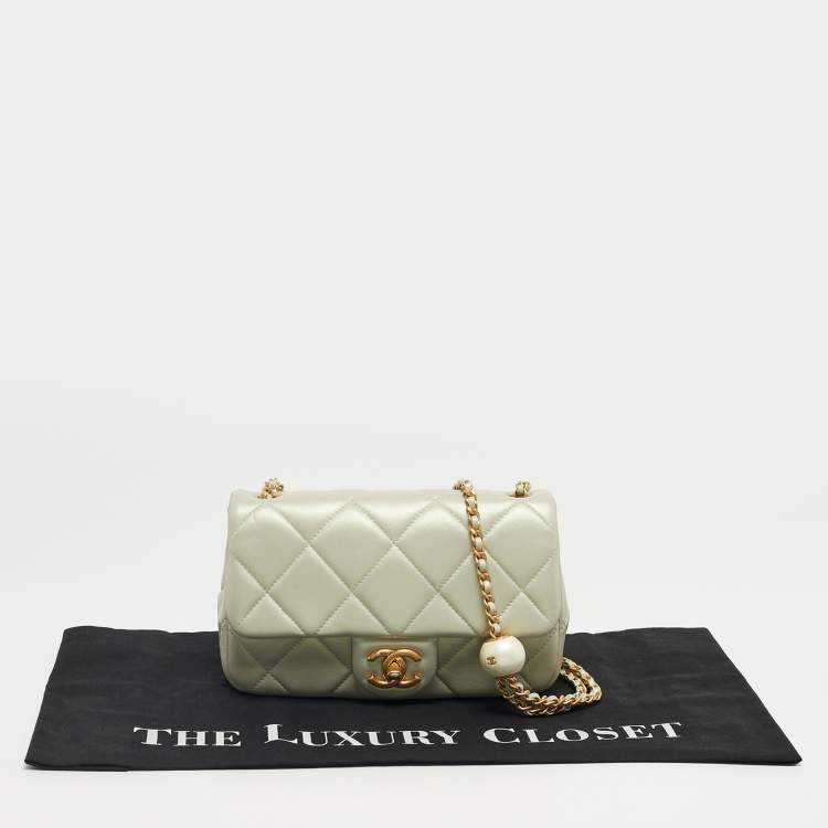 Pre Owned Chanel Green Iridescent Quilted Leather Mini Double Pearl Flap Bag