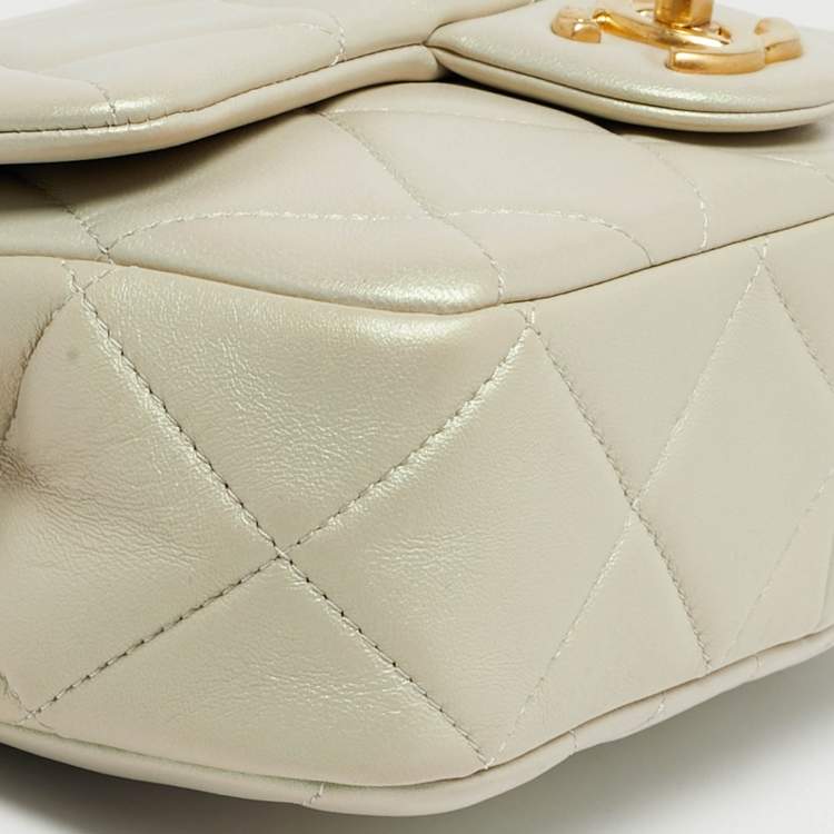 Pre Owned Chanel Green Iridescent Quilted Leather Mini Double Pearl Flap Bag