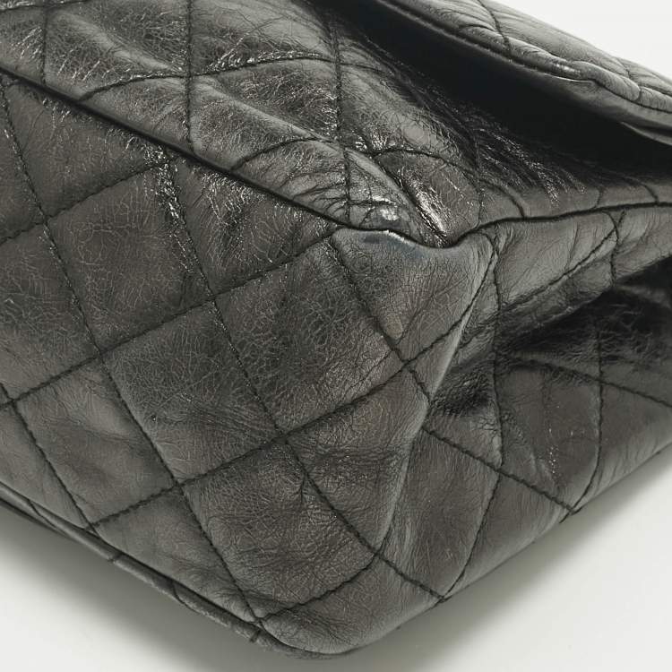 Pre Owned Chanel Black Quilted Aged Leather Classic 227 Reissue 2.55 Flap Bag