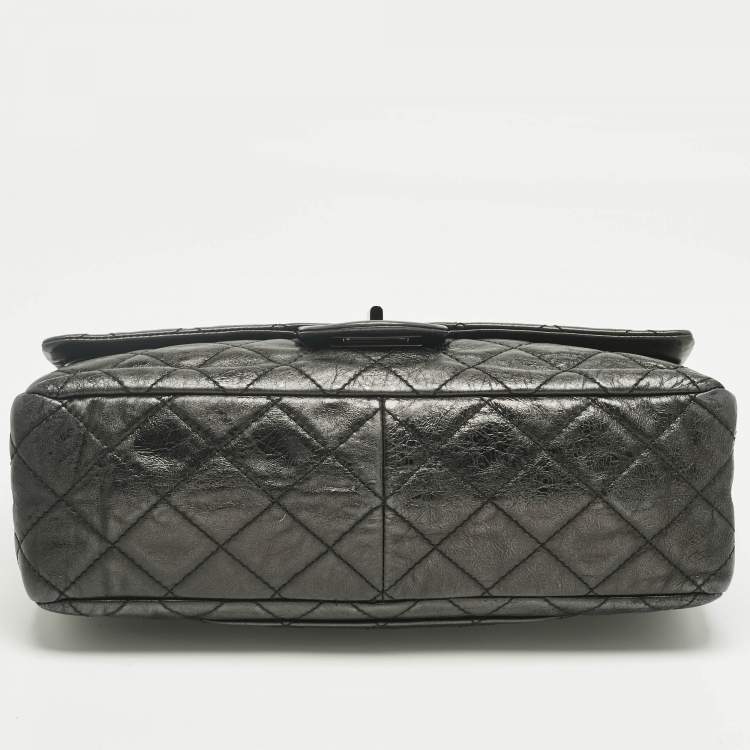 Pre Owned Chanel Black Quilted Aged Leather Classic 227 Reissue 2.55 Flap Bag