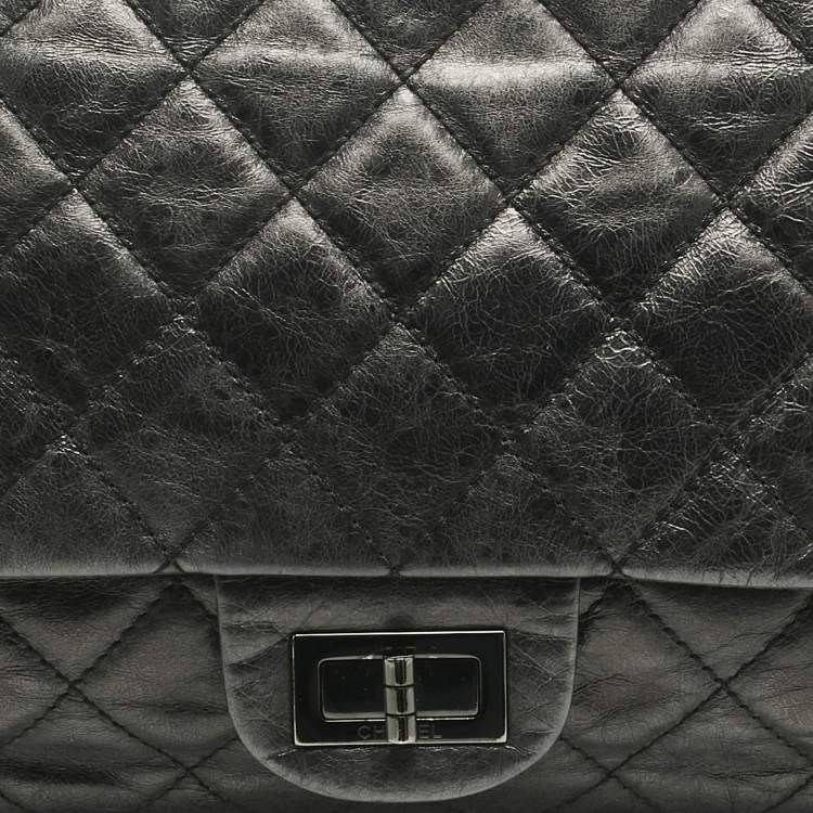 Pre Owned Chanel Black Quilted Aged Leather Classic 227 Reissue 2.55 Flap Bag