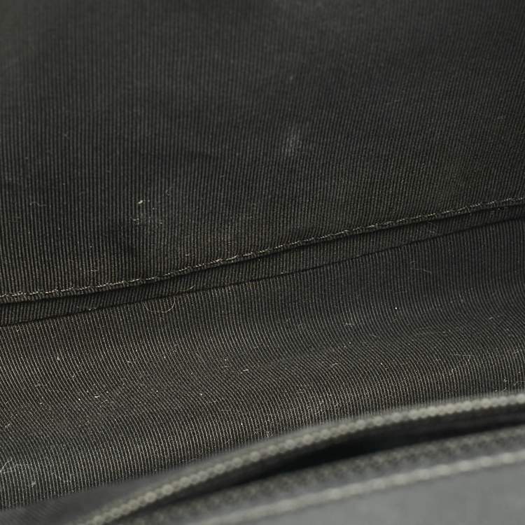 Pre Owned Chanel Black Quilted Leather New Medium Boy Flap Bag