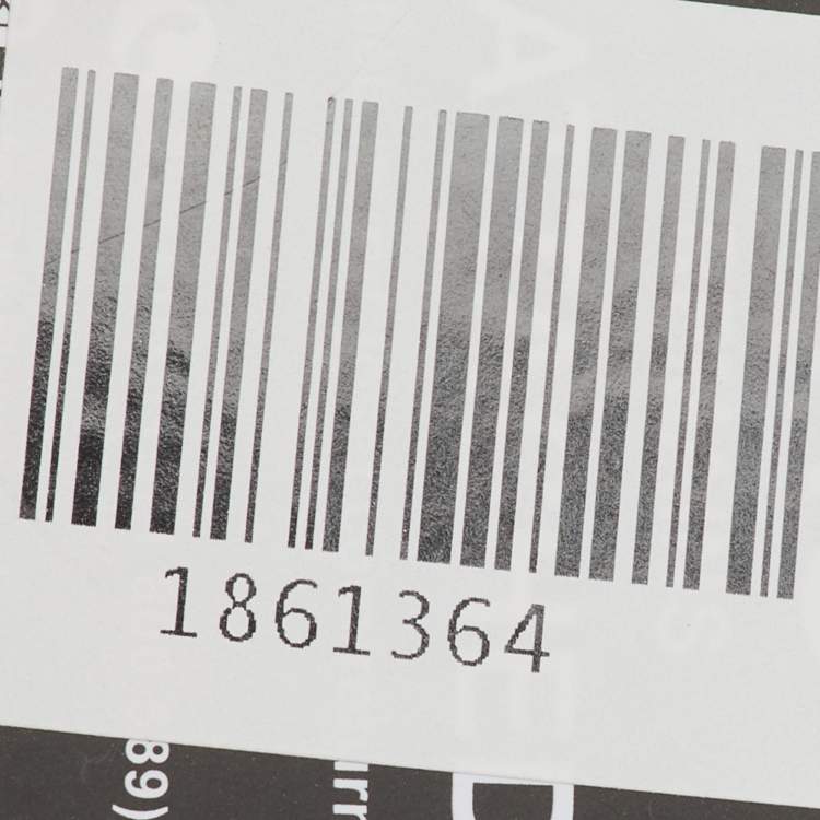 مملوكة مسبقًا Chanel Black Chevron Leather Medium Boy Flap Bag