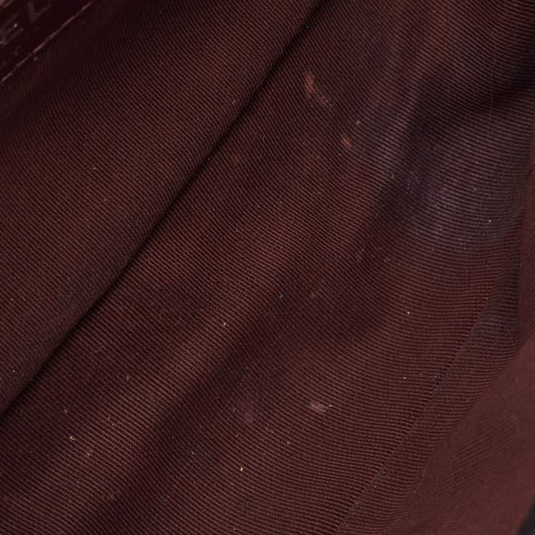 مملوكة مسبقًا Chanel Black Chevron Leather Medium Boy Flap Bag