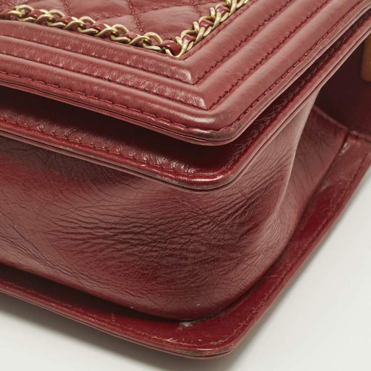 Pre Owned Chanel Red Quilted Leather Medium Chain Around Boy Flap Bag
