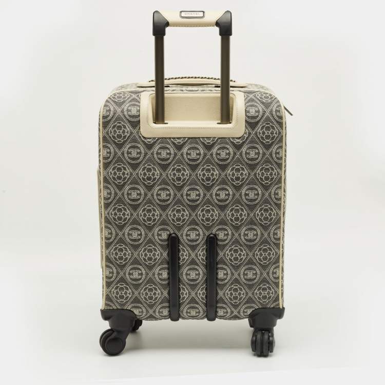 Pre Owned Chanel Grey/Off White Quilted Canvas Camellia Cabin Luggage