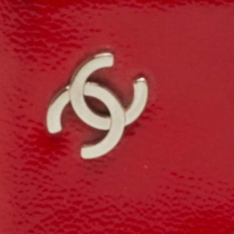 Pre Owned Chanel Red Patent Leather Interlocking CC Logo Card Case